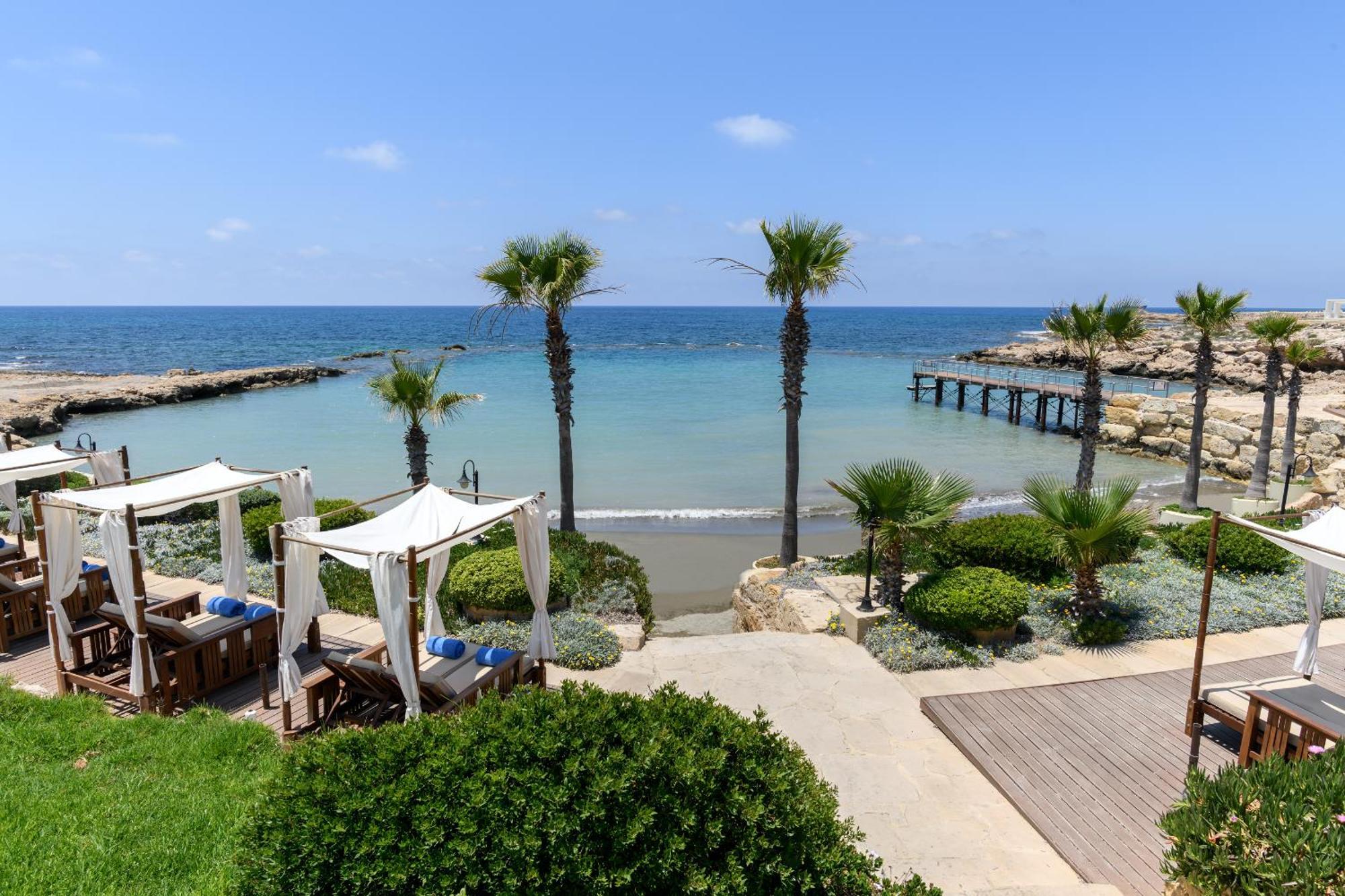 Elysium Otel Pafos Dış mekan fotoğraf Beach at the Grand Resort